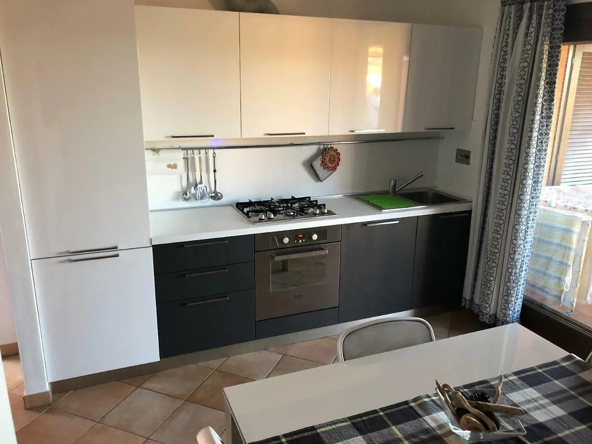 Apartment Appartamento In Residence Fronte Mare Murta Maria