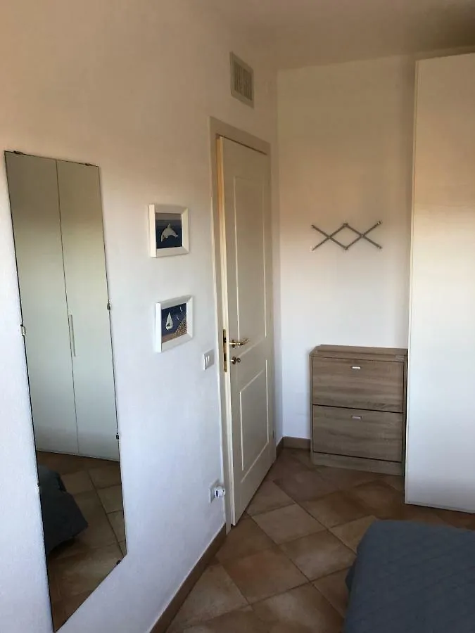 Appartamento In Residence Fronte Mare Murta Maria